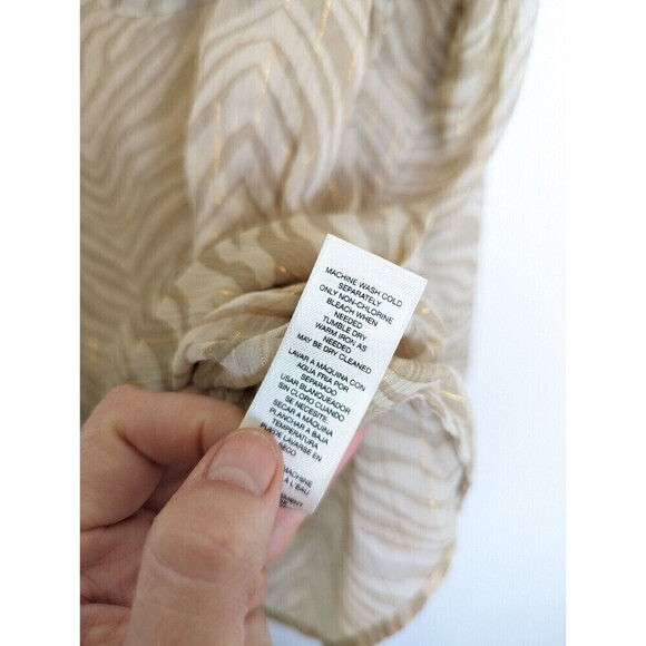 Chicos Blouse Womens Medium Ivory Zebra Print Sheer Button Up Office Career Top - Picture 10 of 12